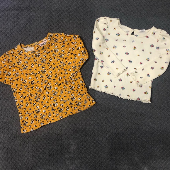 2 Long Sleeve Shirts. Floral print. 18 months. Cream/yellow/multi color. - Picture 1 of 7